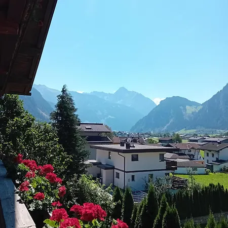 Διαμέρισμα Gaestehaus Muellauer Ramsau im Zillertal