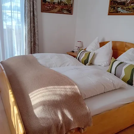 Апартаменты Gaestehaus Muellauer