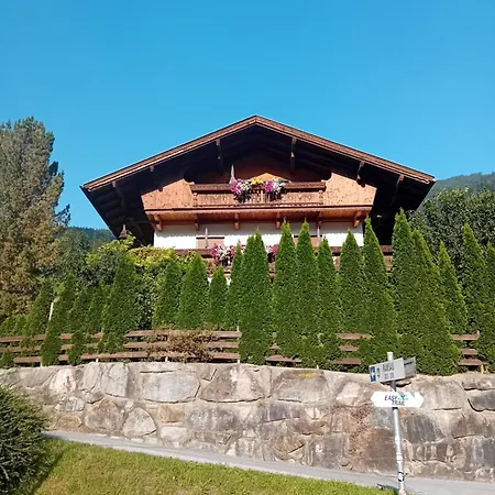 Gaestehaus Muellauer Διαμέρισμα *